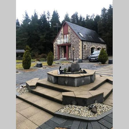 Struan Coach House In Gated Residence Stirling Exterior foto